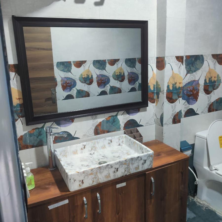 מוקטשוואר Hotel Pearl Residency מראה חיצוני תמונה